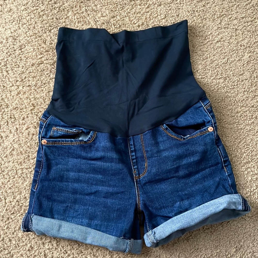 Maternity Shorts!